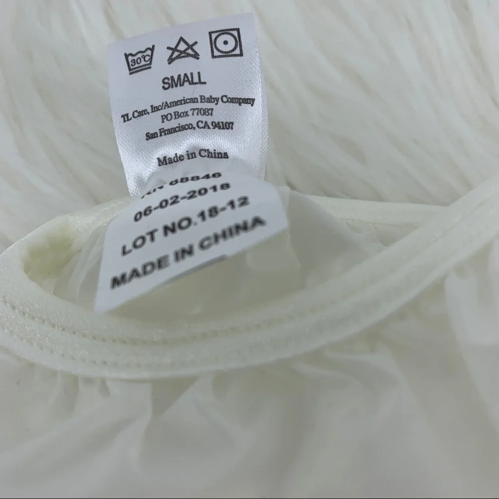 Waterproof diaper cover - small - NWOT